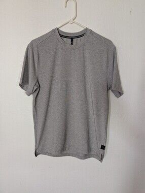 Ten Thousand Men's Performance Short Sleeve Crew T Shirt in Light Gray Small
